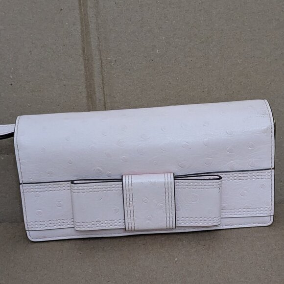 Kate Spade New York Leather Bow Wallet Wristlet Clutch Cream Retractable Strap - Picture 1 of 11